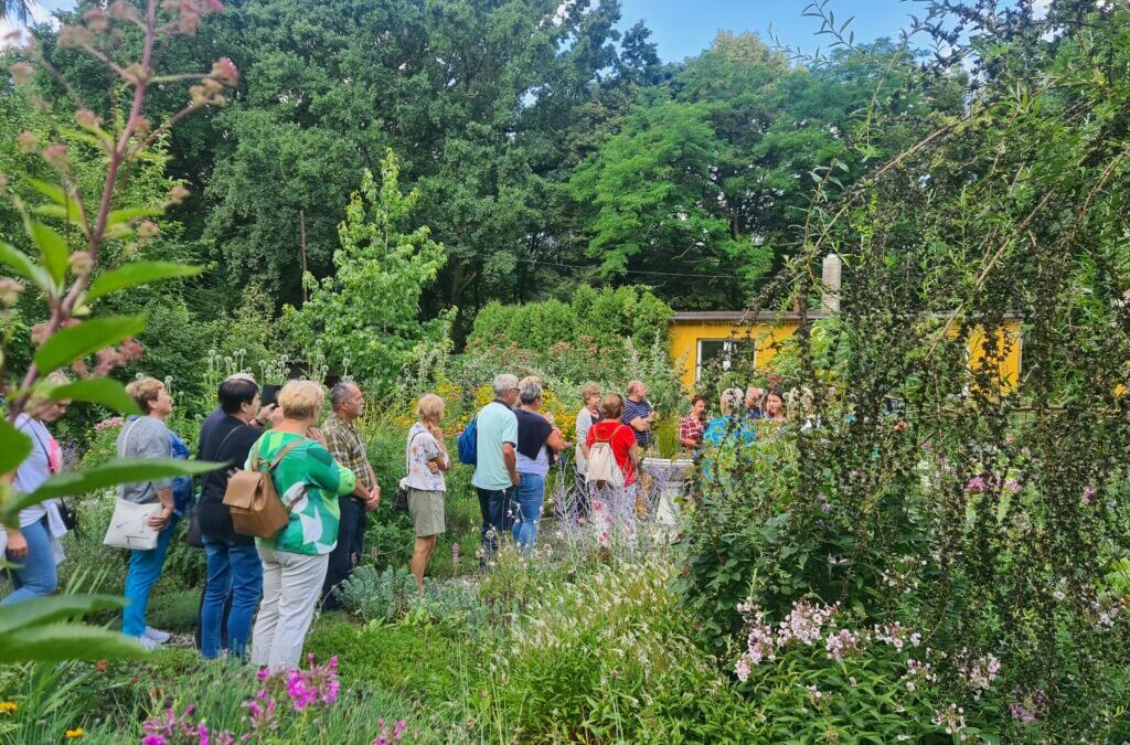 Działkowcy z Okregu Śląskiego w Arboretum Bramy Morawskiej w Raciborzu