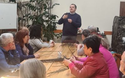 Wiosenne szkolenie ciecie drzew i krzewów owocowych